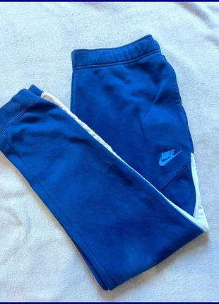 Jogging Nike vintage - Bleu marine et blanc - Sportswear - Taille M, brand: Nike, condition: Good, size: M, €9.95, €11.15 includes Buyer Protection