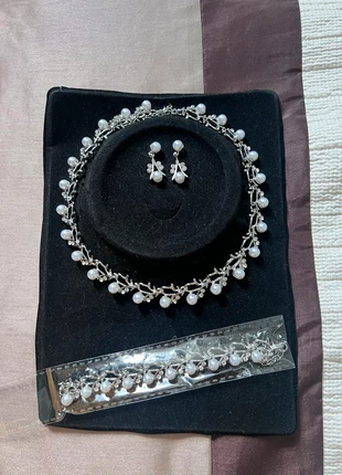 Jewellery set, brand: NO LABEL, condition: New without tags, £18.00, £19.60 includes Buyer Protection Pro