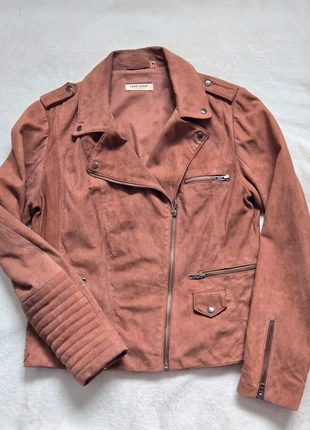 veste en cuir Naf Naf vintage – Taille 42 style Y2K, merk: Naf Naf, staat: Heel goed, maat: XL / 42 / 14, € 38,00, € 40,60 inclusief Kopersbescherming