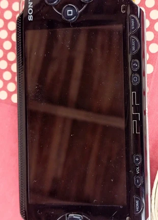 Psp + giochi originali, marca: Senza, estado: Muy bueno, 45,00 €, 47,95 € Protección al comprador incluida