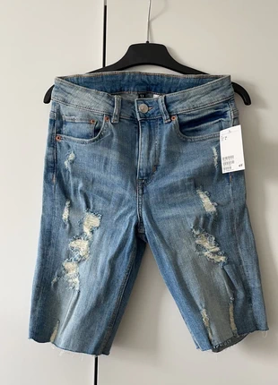Denim biker short, marca: H&M, estado: Nuevo con etiquetas, tamaño: S / 36 / 8, 7,50 €, 8,58 € Protección al comprador incluida