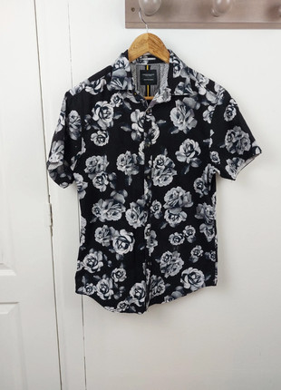 Chemise rose noir Hawaï taille S, marque: Vintage Dressing, état: Très bon état, taille: S, 4,90 €, 5,85 € Protection acheteurs (Pro) incluse