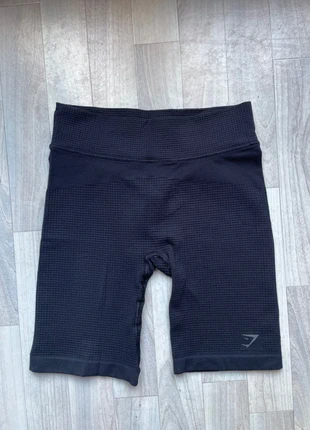 Short de sport pour Femme Gymshark noir taille S, merk: Gymshark, staat: Heel goed, maat: S / 36 / 8, € 10,00, € 11,20 inclusief Kopersbescherming