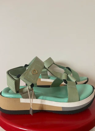 Philippe Model sandales vert 35 neuves neuf new, marca: Philippe Model, estado: Novo sem etiquetas, tamanho: 35, €79.00, €83.65 inclui Proteção do Comprador