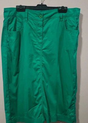 Falda verde casual con bolsillos cómoda, versátil y perfecta para diario, brand: Antea, condizioni: Buone, taglia: XL / IT 46 / EU 42, €5.00, €5.95 include la Protezione acquisti
