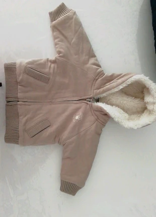 Veste , merk: Kimbaloo, staat: Heel goed, maat: 1-3 maanden / 56 cm, € 2,00, € 2,80 inclusief Kopersbescherming