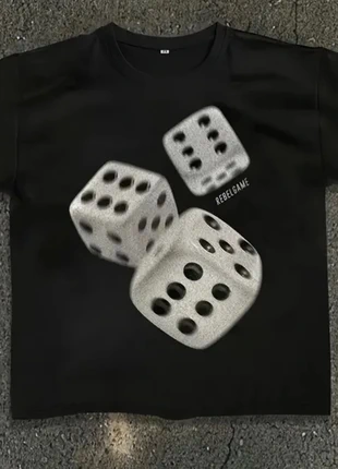 T shirt noir design, merk: y2k, staat: Nieuw zonder prijskaartje, maat: M, € 20,00, € 21,70 inclusief Kopersbescherming