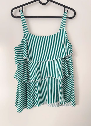 Haut à volant, marque: Zara, état: Neuf sans étiquette, taille: 14 ans / 164 cm, 4,00 €, 4,90 € Protection acheteurs incluse