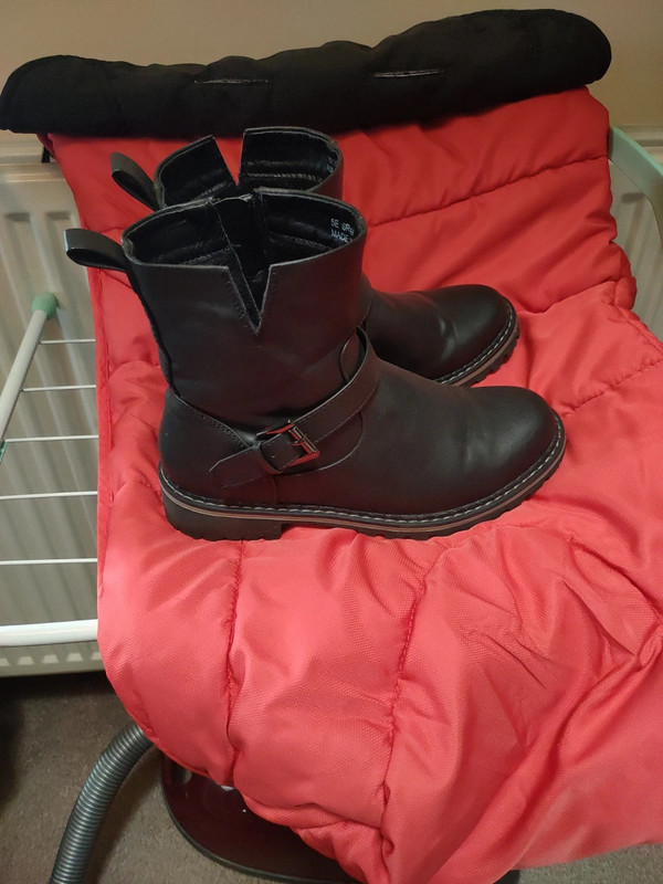 Jd hotsell williams boots