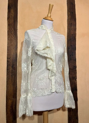Superbe blouse en dentelle style romantique y2k, brand: Anabiose, condition: New without tags, size: M / 38 / 10, €39.00, €41.65 includes Buyer Protection