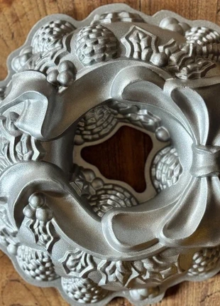 Nordic Ware Holiday Wreath Bundt Pan, marca: Nordic Ware, estado: Como nuevo, 54,00 €, 57,40 € Protección al comprador incluida