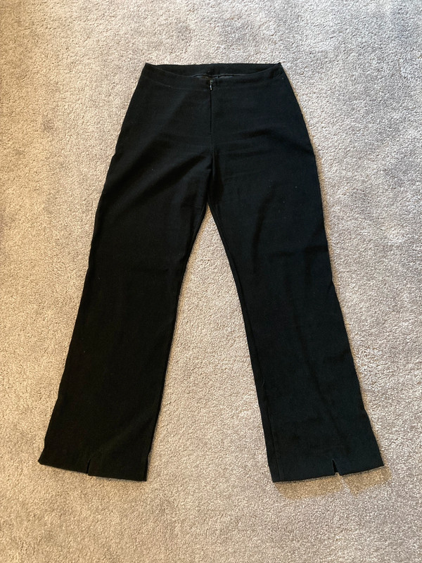 Black dress pants EUR42. (10) 1