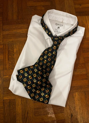 Cravate fleurie, merk: Devred, staat: Nieuw met prijskaartje, € 3,00, € 3,85 inclusief Kopersbescherming