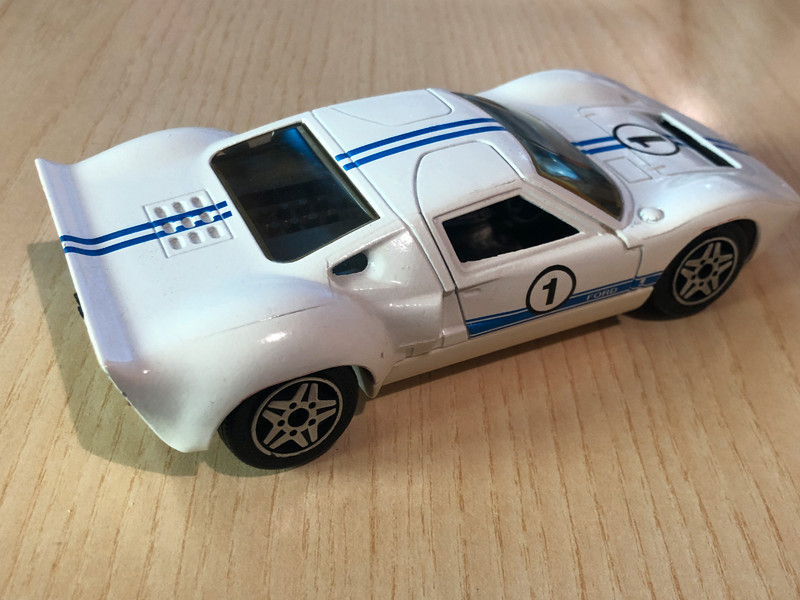 Modellino 1/24 FORD GT 40 Majorette