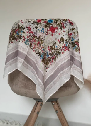 Foulard, zustand: Neu, 4,00 €, 4,90 € beinhaltet Vinted-Käuferschutz Pro