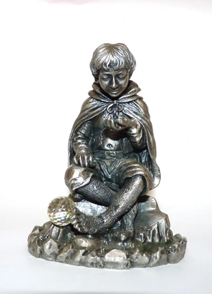 Frodo Baggins Hobbit Figurine, brand: Tolkien ent., condition: Very good, £24.99, £26.94 includes Buyer Protection Pro