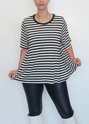 T-shirt marinière loose taille 40, marque: H&M, état: Très bon état, taille: L / 40 / 12, 5,00 €, 5,95 € Protection acheteurs (Pro) incluse