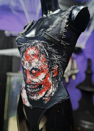 Metal Body Cannibal Corpse Handmade, zustand: Sehr gut, größe: XS / 34 / 6, 40,00 €, 42,70 € beinhaltet Vinted-Käuferschutz Pro