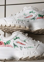 Baskets Fila avec motifs fleurs Vinted