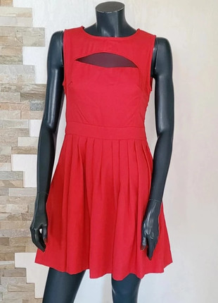 Jolie robe rouge Maella, marque: Maella, état: Très bon état, taille: S / 36 / 8, 9,00 €, 10,15 € Protection acheteurs (Pro) incluse