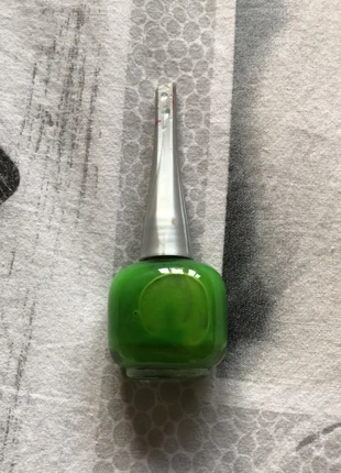 Vernis Vert Pomme, condition: New with tags, €1.50, €2.28 includes Buyer Protection