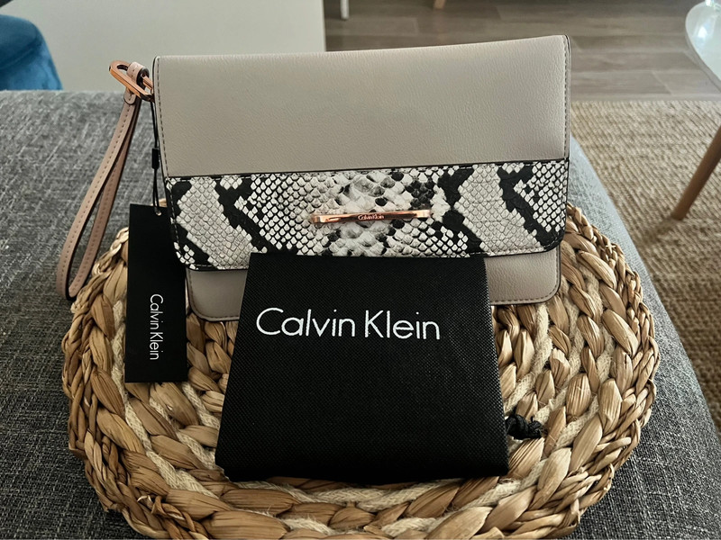 Sac pochette 2024 calvin klein