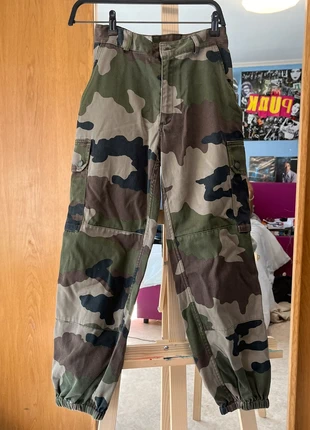 Pantalon cargo militaire , marque: Cargo, état: Bon état, taille: S, 13,00 €, 14,35 € Protection acheteurs incluse