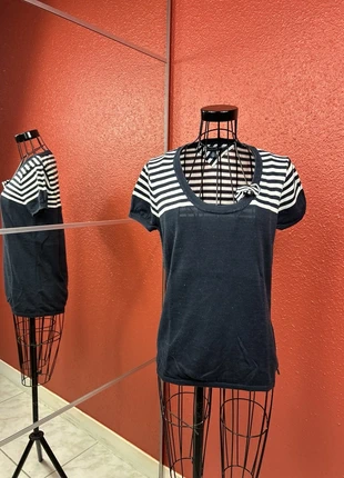 Pull t-shirt Tommy Hilfiger taille L, marke: Tommy Hilfiger, zustand: Gut, größe: L / 40 / 12, 19,00 €, 20,65 € beinhaltet Vinted-Käuferschutz Pro