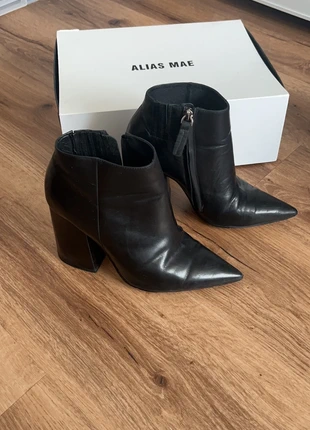 Alias Mae black leather ankle boots (39), brand: Alias Mae, condition: Satisfactory, size: 6, £18.00, £19.60 includes Buyer Protection