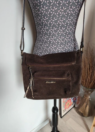 Sac bandoulière en daim Fuchsia, marke: Fuchsia, zustand: Sehr gut, 10,00 €, 11,20 € inklusive Vinted-Käuferschutz