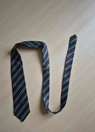 Cravate noir à rayures grise vannotensa, marque: Vannotensa, état: Très bon état, 4,90 €, 5,85 € Protection acheteurs incluse