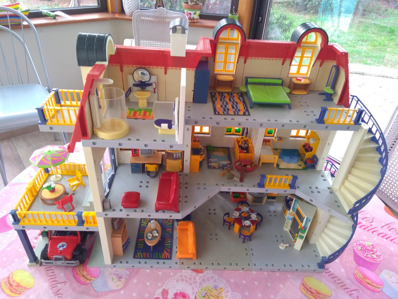 Extension d'étage de maison moderne playmobil