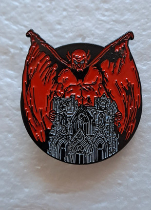 Obrázek k inzerátu: Sepultura metalowy pin,przypinka. Thrash metal, Death metal, Black metal.