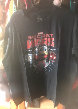 Tee-Shirt Marvel Secret Wars, marque: Marvel, état: Très bon état, taille: XL, 8,00 €, 9,10 € Protection acheteurs incluse