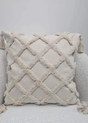 Coussin décoratif beige avec franges et pompons 45x45 cm - Neuf, marca: Verone, estado: Nuevo con etiquetas, tamaño: 45 x 45 cm, 20,00 €, 21,70 € Protección al comprador incluida