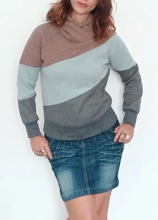 Sweat a capuche tri coloré 38, zustand: Sehr gut, größe: M / 38 / 10, 5,00 €, 5,95 € beinhaltet Vinted-Käuferschutz Pro