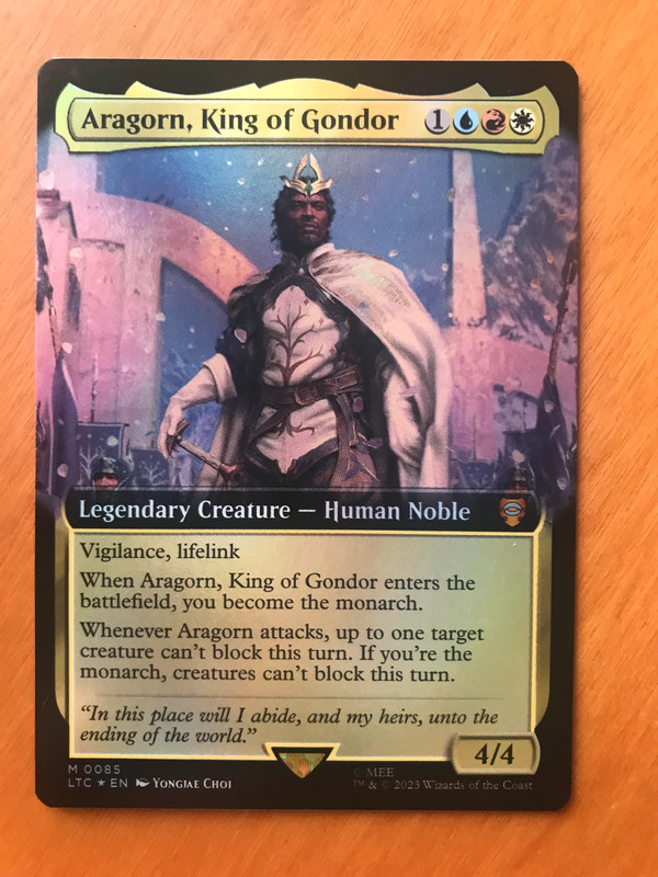 Aragorn King of Gondor Foil - Il Signore degli Anelli Commander The Lord of the Rings - Magic MTG 1