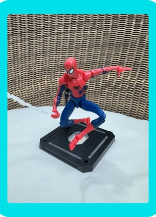 Figurine Spider-Man Into the Spider-Verse Peter B. Parker - Neuve et jamais déballée, marke: generique, zustand: Neu, mit Etikett, größe: Einheitsgröße, 25,00 €, 26,95 € inklusive Vinted-Käuferschutz