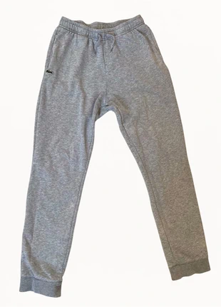 Jogging gris clair chiné avec broderie Lacoste taille XS ou 14 ans, marca: Lacoste, estado: Bom, tamanho: XS / 34 / 6, €8.00, €9.10 inclui Proteção do Comprador