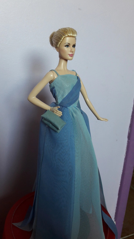 Barbie Collector To Catch A Thief Grace Kelly Doll