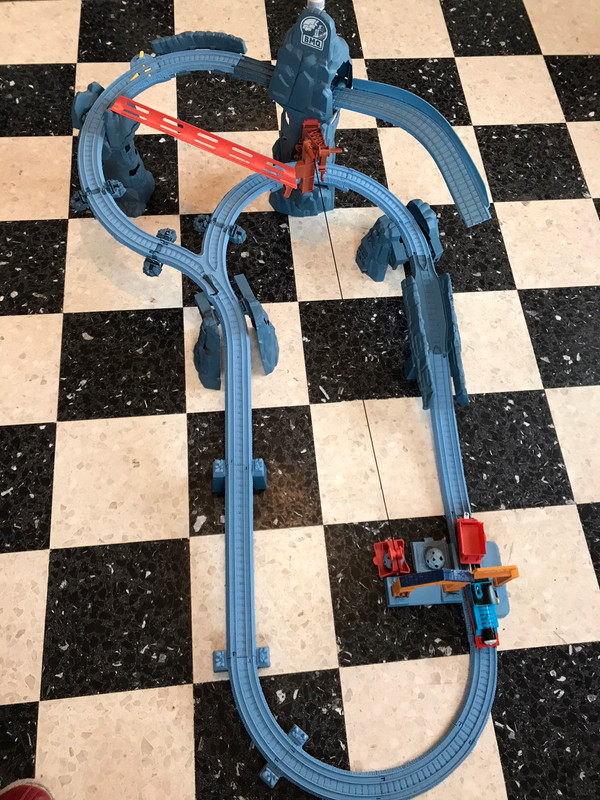 Thomas Friends Trackmaster Circuit blue Mountain risky rails bridge drop