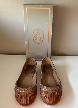 Sabrina’s Ash, marca: ASH, estado: Muito bom, tamanho: 38, €22.50, €24.33 inclui Proteção do Comprador