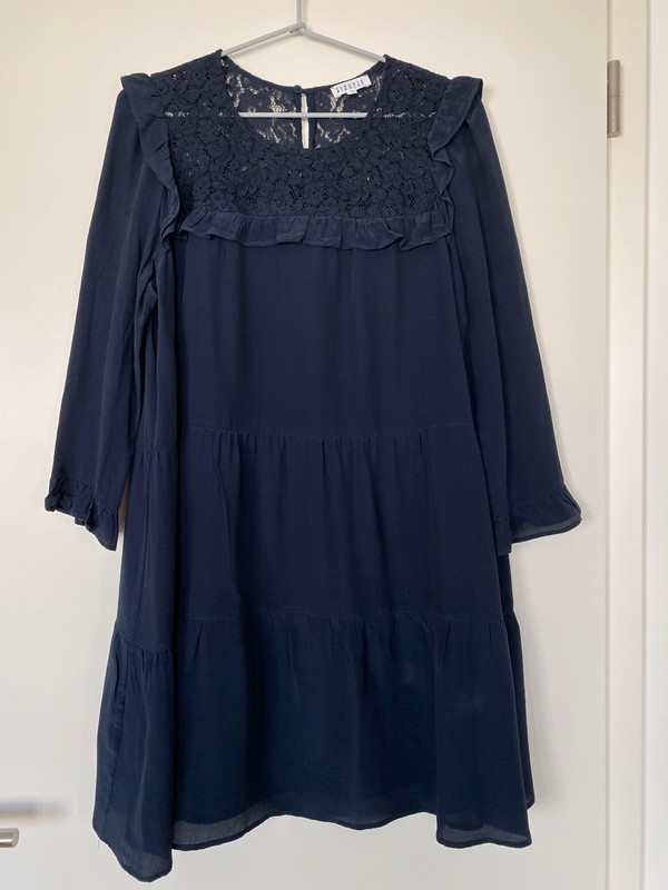 Robe Claudie Pierlot Ramses taille 36 Vinted