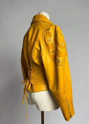 80s 90s Veste biker vintage giorgio made in France cuir jaune laçage studs, brand: Vintage, condition: Good, size: S / 36 / 8, €120.00, €126.70 includes Buyer Protection