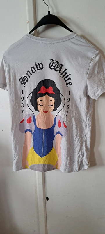 T-shirt blanche-neige hors norme 1