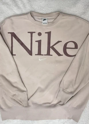 Pull Nike beige logo brodé – Taille L, marca: Nike, estado: Bom, tamanho: L, €16.00, €17.50 inclui Proteção do Comprador