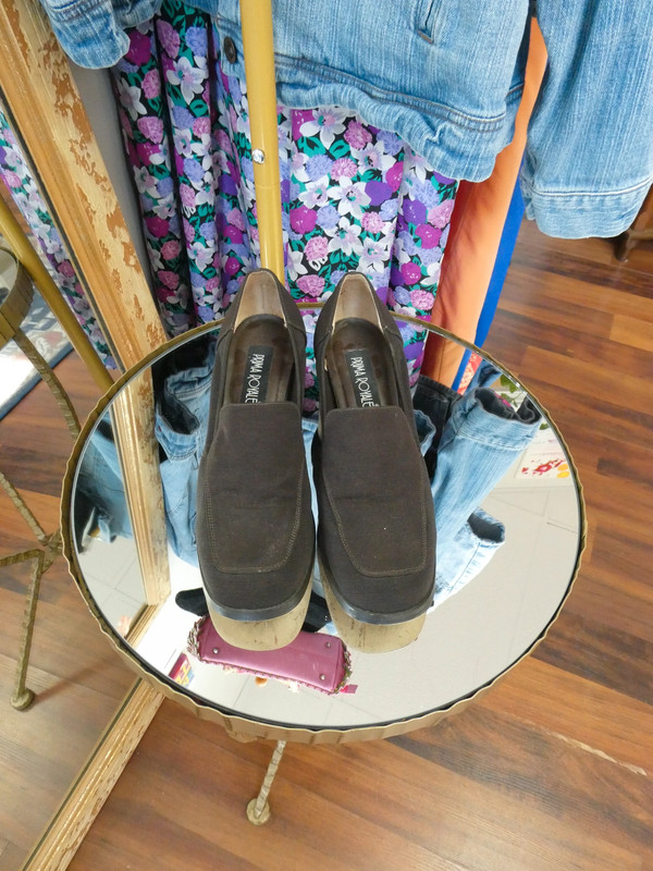 90s Loafers Brown Block Heel Size 8 2