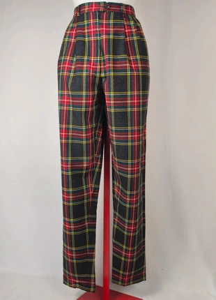 Pantalone vintage praticamente nuovo firmato Emporio Armani in pura lana, marca: Emporio Armani, estado: Muy bueno, tamaño: M / 38 / 10, 40,00 €, 42,70 € Protección al comprador incluida