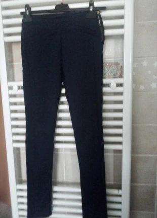 Pantalone elegante, marque: Fast Fashion, état: Très bon état, taille: XS / 34 / 6, 4,90 €, 5,85 € Protection acheteurs incluse