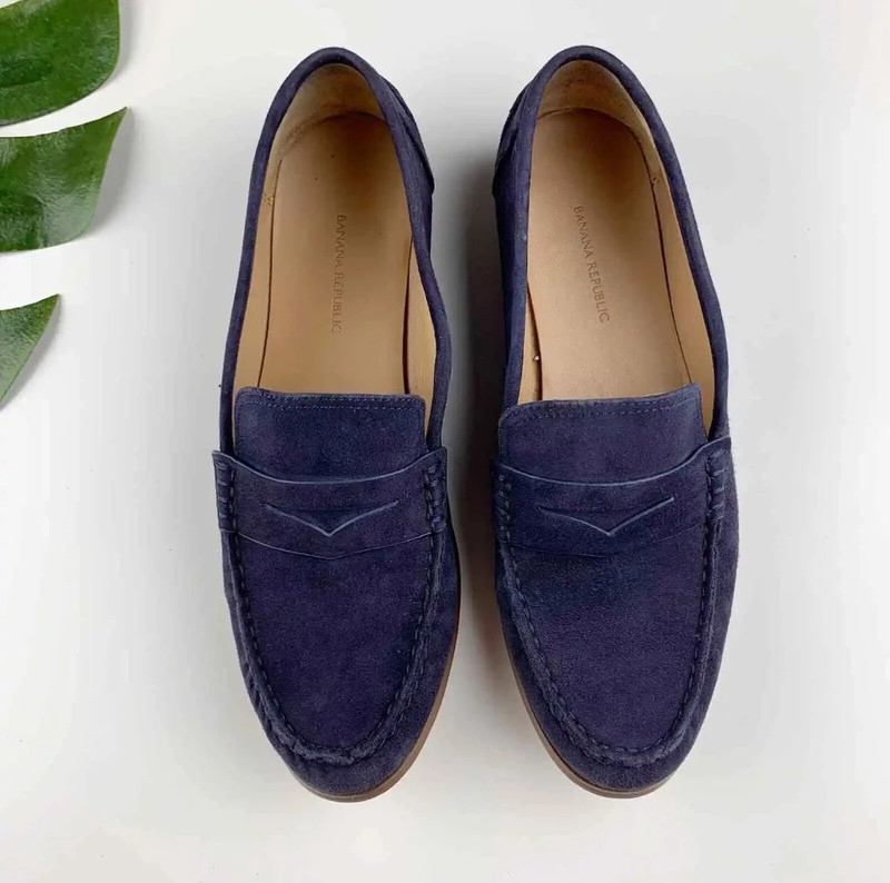 Banana Republic Suede Loafers Slip On Flats in Navy Blue Size Women’s 7 2